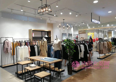 現在開服裝店還能賺錢嗎？機遇與挑戰并存